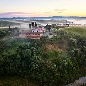  Farm stay La Buca Di Bellugi